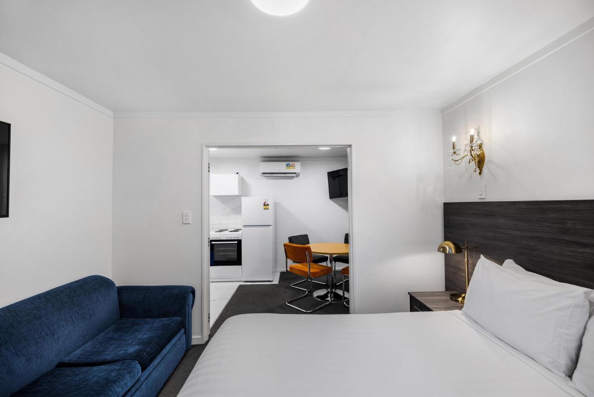 Lakeview Colonial Motel Квінстаун Екстер'єр фото